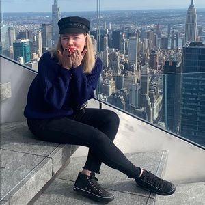 Meet your Posher, Olga